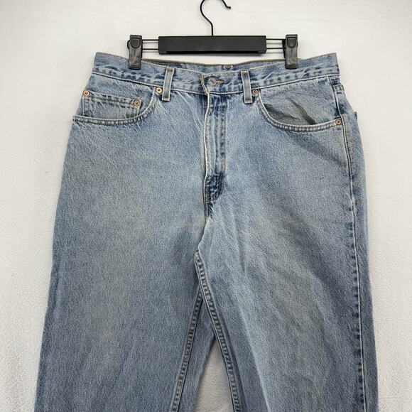 Vintage Levis Jeans Fits 32x30 Blue 550 Light Wash Red Tab Straight Distressed - Picture 4 of 14